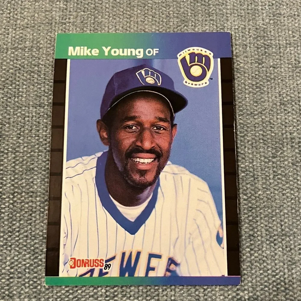 1989 Donruss Milwaukee Brewers Baseball Card Trading Card